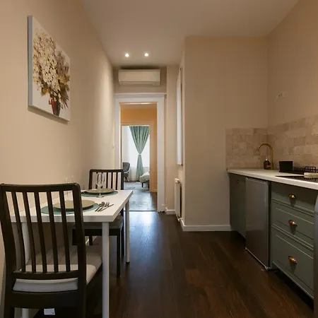 Charm - 2br Apartament