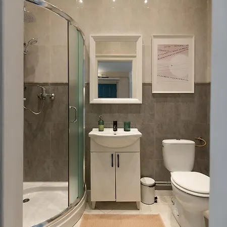 アパート Charm - 2br *